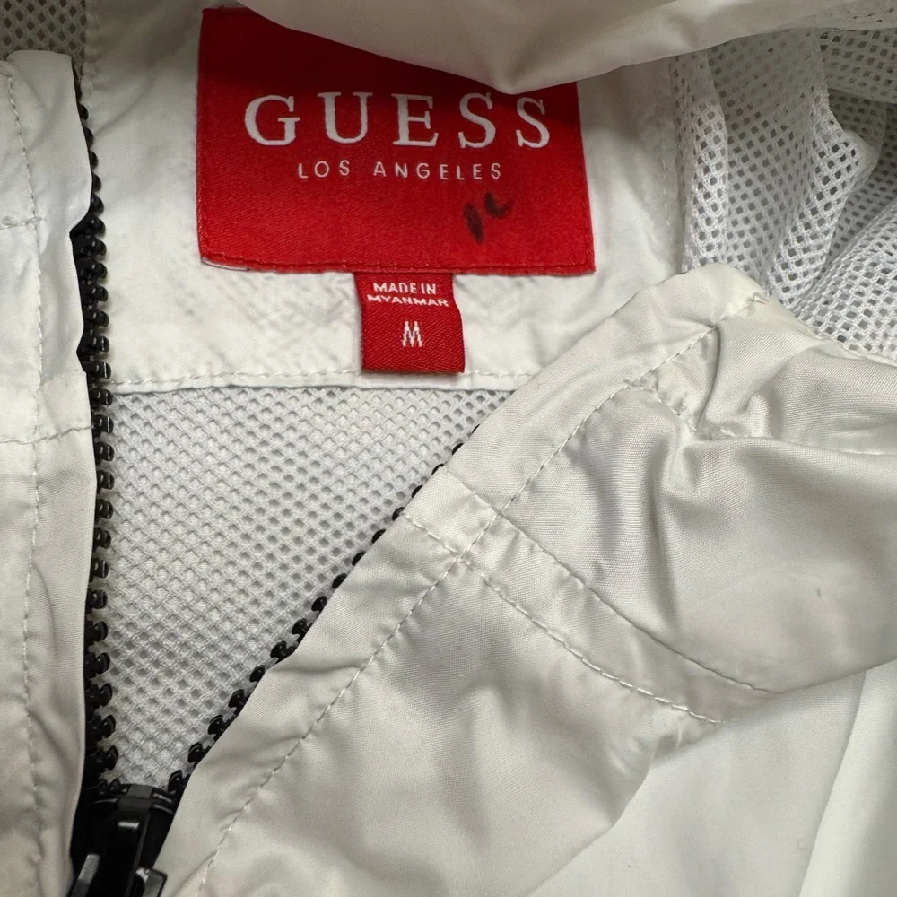 Guess 💨 colorblock